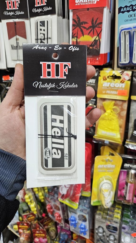 NOSTALJİ KOKU HELLA