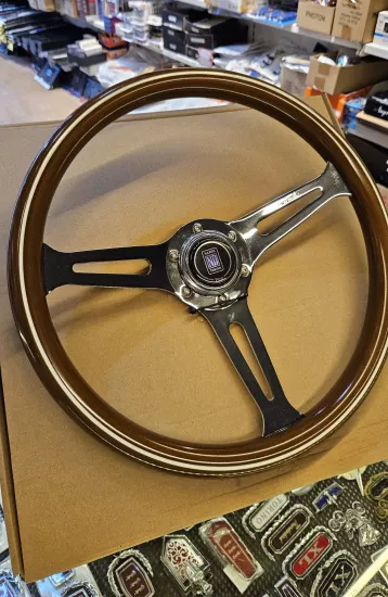 NARDİ AHŞAP DİREKSİYON 