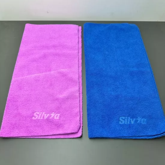 SLVİA CİLA BEZİ 40*40CM ( 1 Adet)